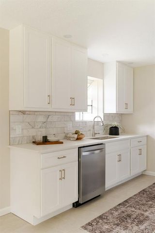 9809 Essex Avenue, Oklahoma City, OK 73120
