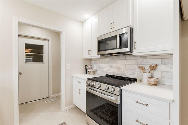 9809 Essex Avenue, Oklahoma City, OK 73120