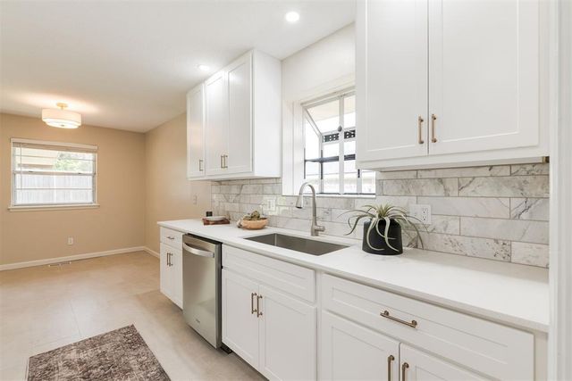 9809 Essex Avenue, Oklahoma City, OK 73120