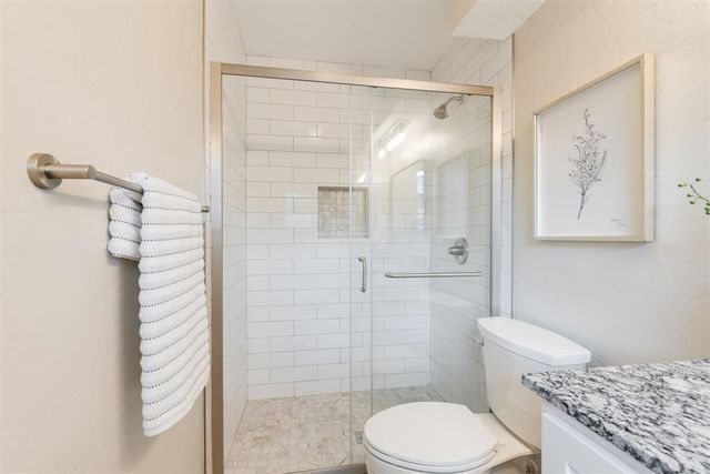 9809 Essex Avenue, Oklahoma City, OK 73120