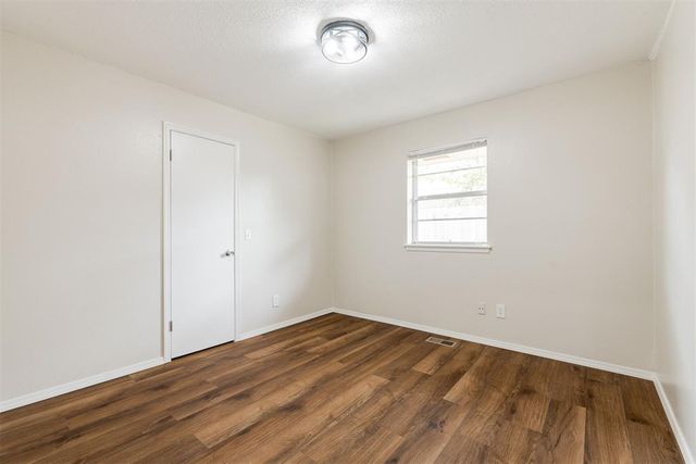 9809 Essex Avenue, Oklahoma City, OK 73120