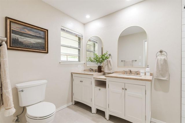9809 Essex Avenue, Oklahoma City, OK 73120