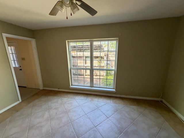 3974 Belle Park Drive 3974, Houston, TX 77072