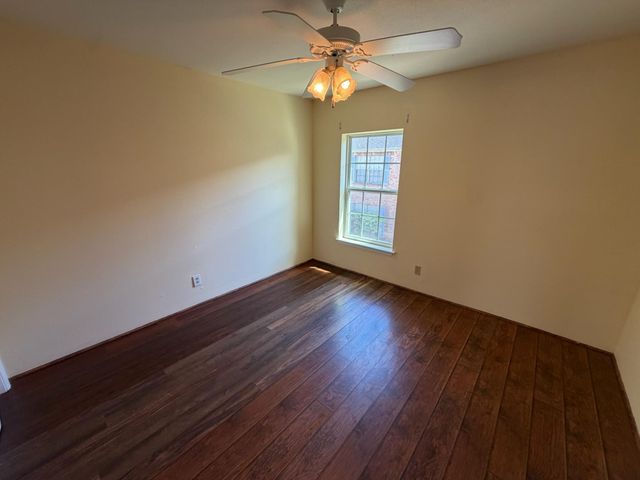 3974 Belle Park Drive 3974, Houston, TX 77072
