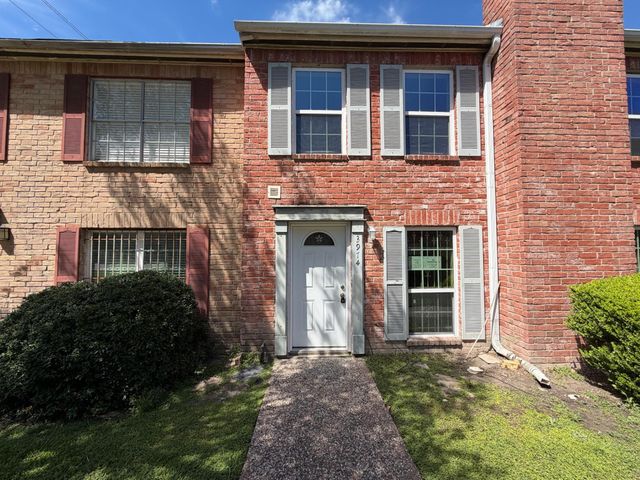 3974 Belle Park Drive 3974, Houston, TX 77072