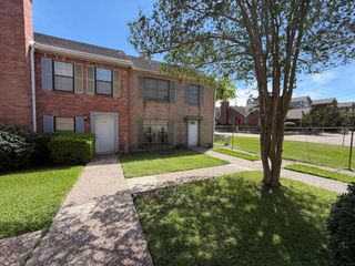 3974 Belle Park Drive 3974, Houston, TX 77072