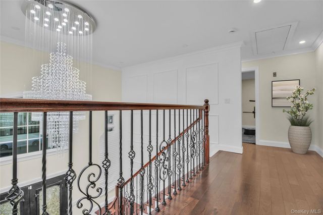 858 Prescott Street, Valley Stream, NY 11580