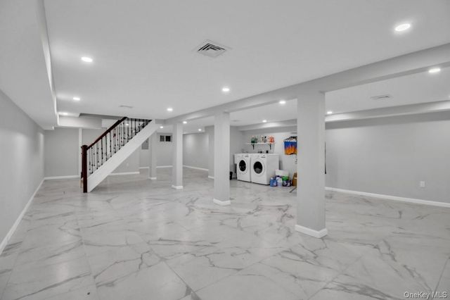 858 Prescott Street, Valley Stream, NY 11580