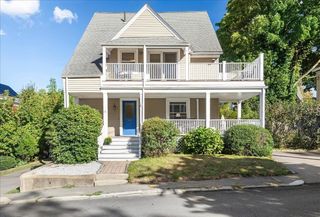 12 Barnes Rd #2, Newton, MA 02458