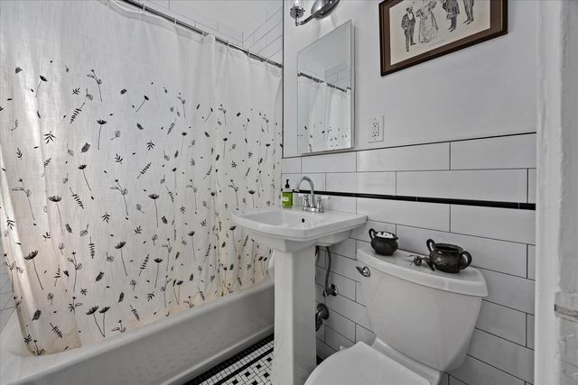 55 Park Ter E Apt B82, New York City, NY 10034