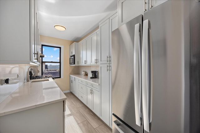 55 Park Ter E Apt B82, New York City, NY 10034