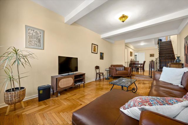 55 Park Ter E Apt B82, New York City, NY 10034