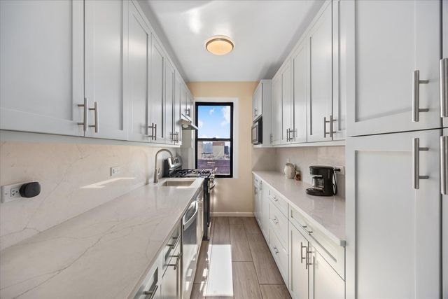 55 Park Ter E Apt B82, New York City, NY 10034