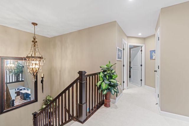 216 Prairie Way, Bayport, MN 55003