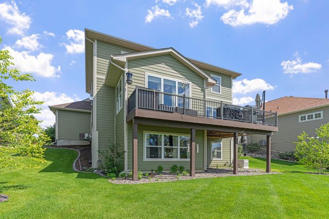 216 Prairie Way, Bayport, MN 55003