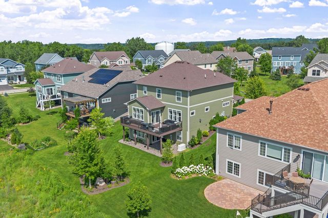 216 Prairie Way, Bayport, MN 55003