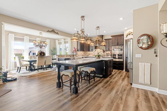 216 Prairie Way, Bayport, MN 55003