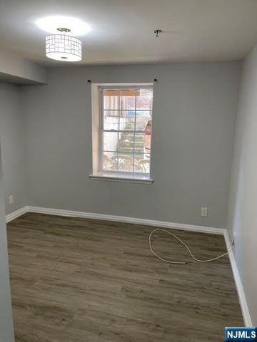 696-698 N 5th Street 1, Newark, NJ 07107