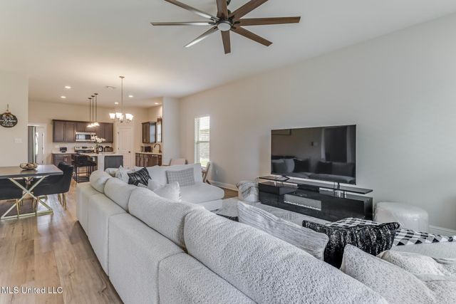 18075 Evergreen Drive, Gulfport, MS 39503