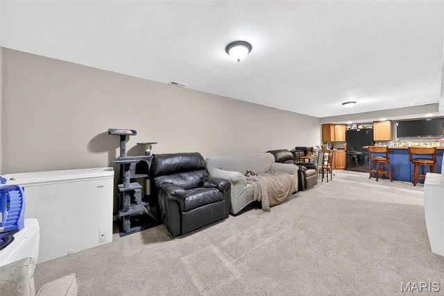 309 Roosevelt Avenue, Warrenton, MO 63383