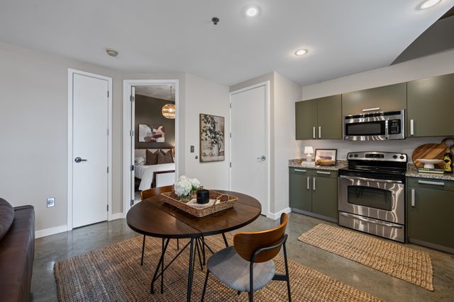 600 12th Ave S Apt 712, Nashville, TN 37203
