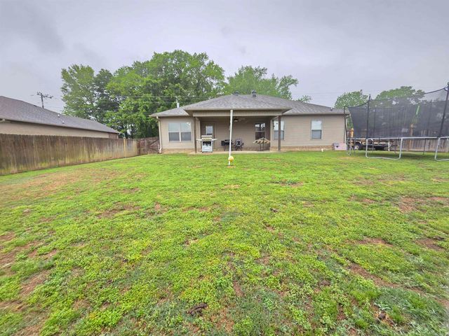 105 Wilson Loop Road, Ward, AR 72176