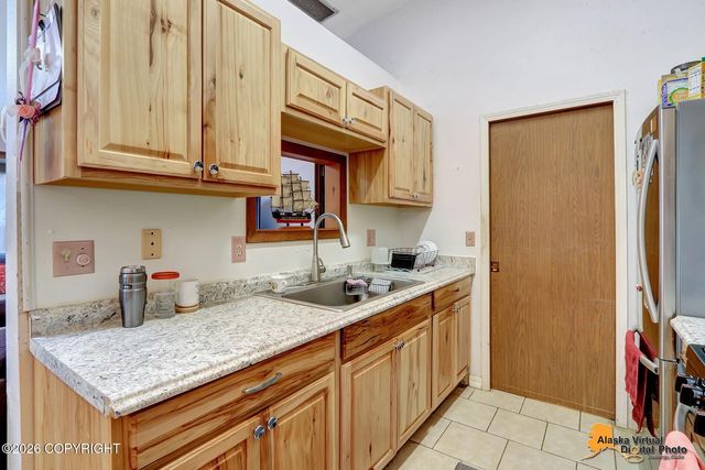 8213 Race Circle, Anchorage, AK 99504