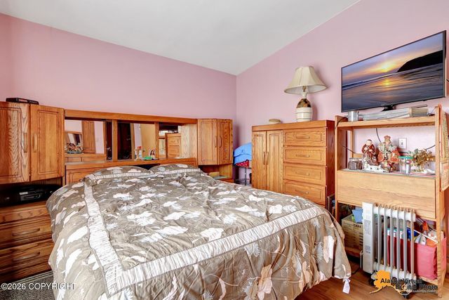 8213 Race Circle, Anchorage, AK 99504