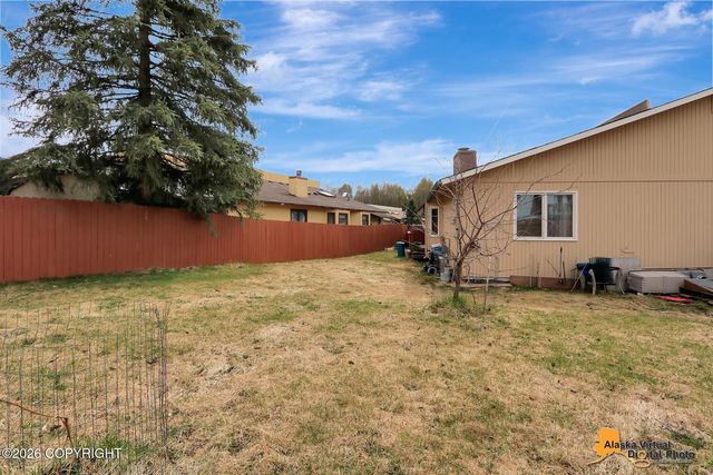 8213 Race Circle, Anchorage, AK 99504