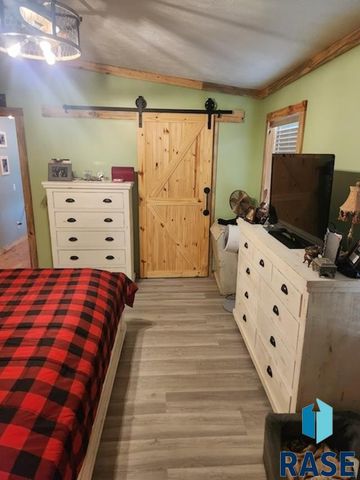 505 E 1st Ave Avenue 16, Rock Rapids, IA 51246