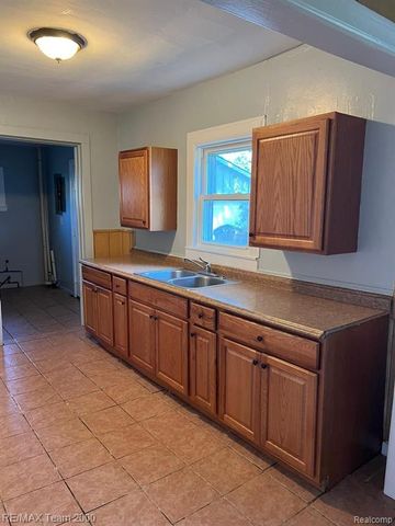 5970 John Daly Street, Taylor, MI 48180