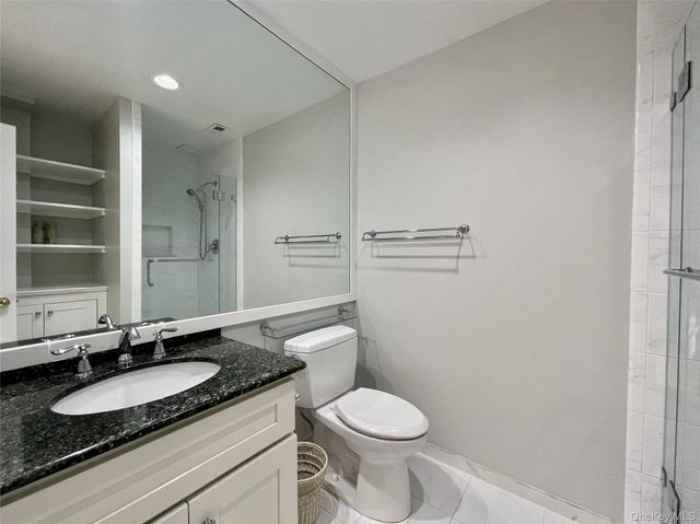24 Ray Place 3-5, Scarsdale, NY 10583