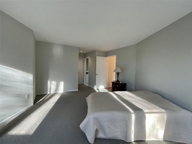 24 Ray Place 3-5, Scarsdale, NY 10583