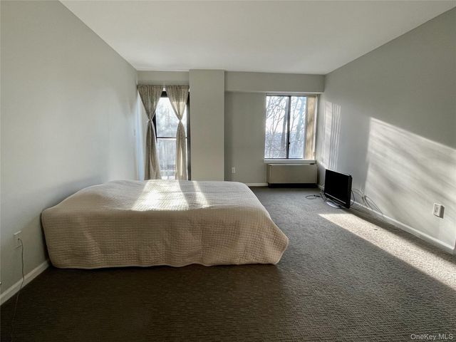 24 Ray Place 3-5, Scarsdale, NY 10583
