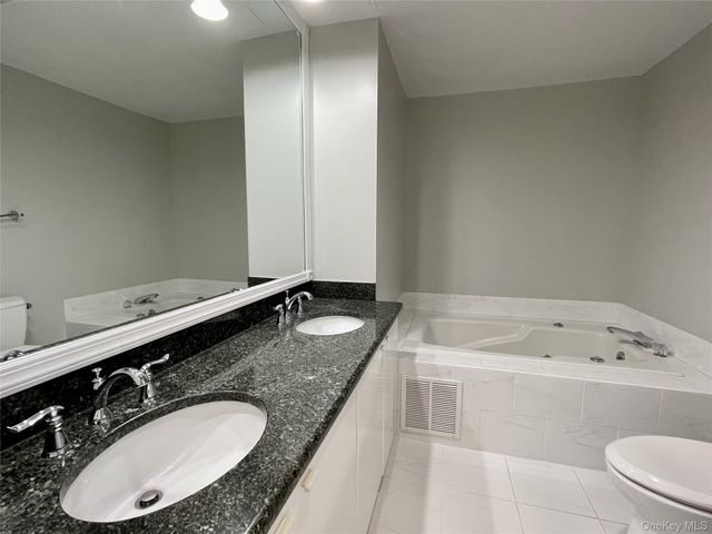 24 Ray Place 3-5, Scarsdale, NY 10583