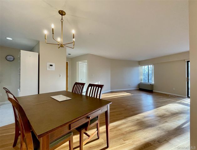 24 Ray Place 3-5, Scarsdale, NY 10583