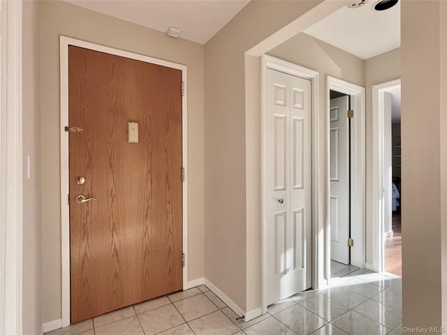 24 Ray Place 3-5, Scarsdale, NY 10583