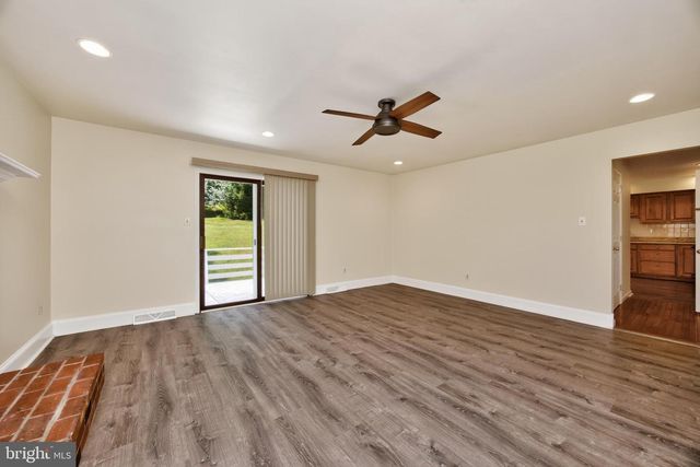 455 SPRUCE DR, Exton, PA 19341