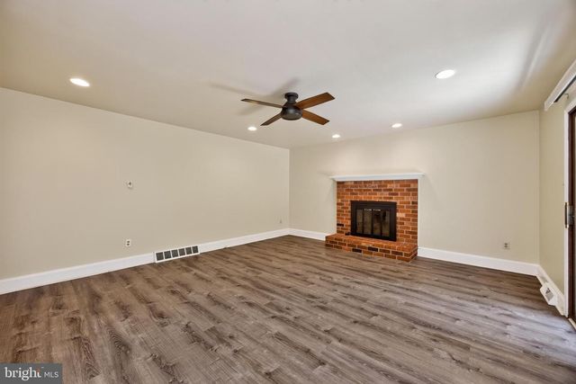 455 SPRUCE DR, Exton, PA 19341