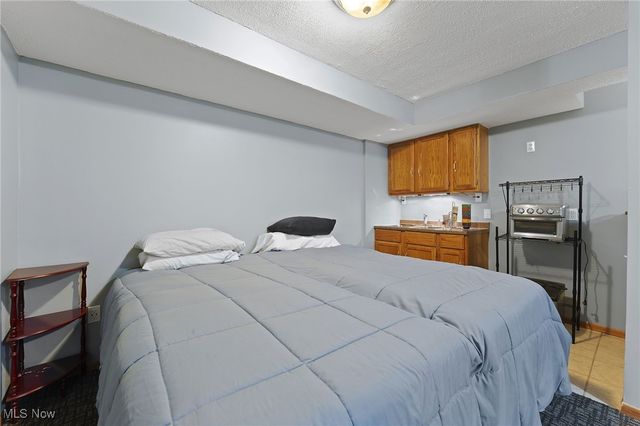 1103 Oakwood Drive, Kent, OH 44240