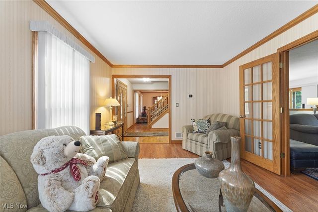 1103 Oakwood Drive, Kent, OH 44240