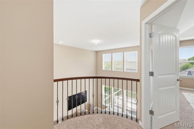 404 Maple Rise Path, Chesterfield, MO 63005