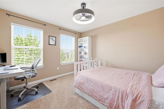 404 Maple Rise Path, Chesterfield, MO 63005