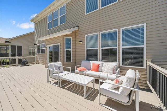 404 Maple Rise Path, Chesterfield, MO 63005