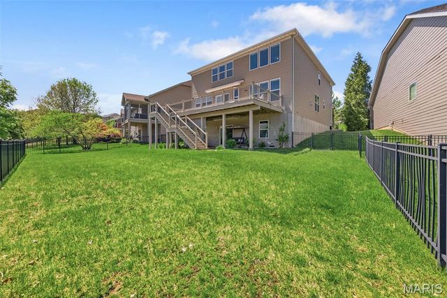 404 Maple Rise Path, Chesterfield, MO 63005