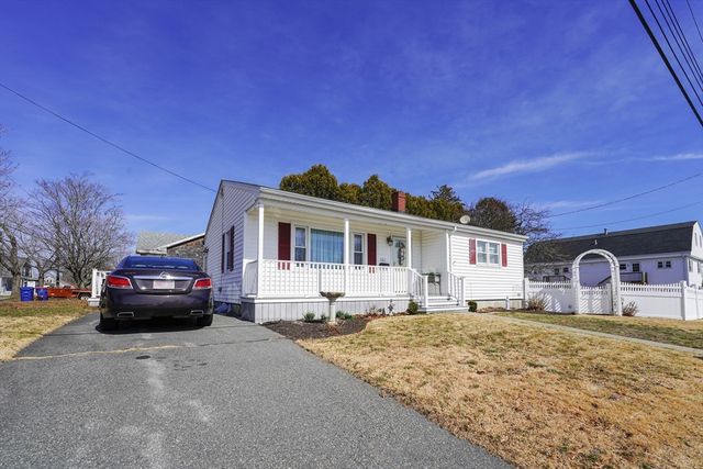363 Brockton St, New Bedford, MA 02745
