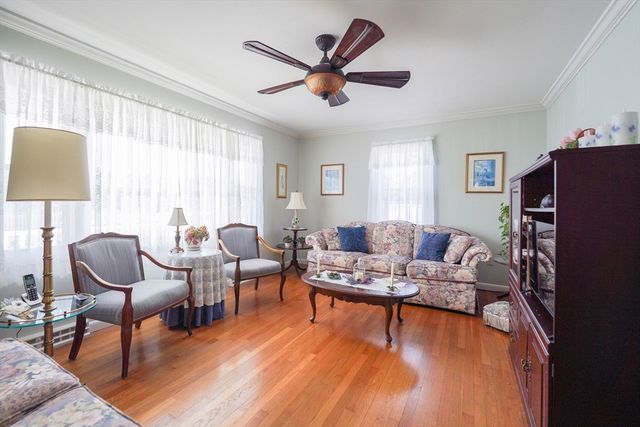 363 Brockton St, New Bedford, MA 02745