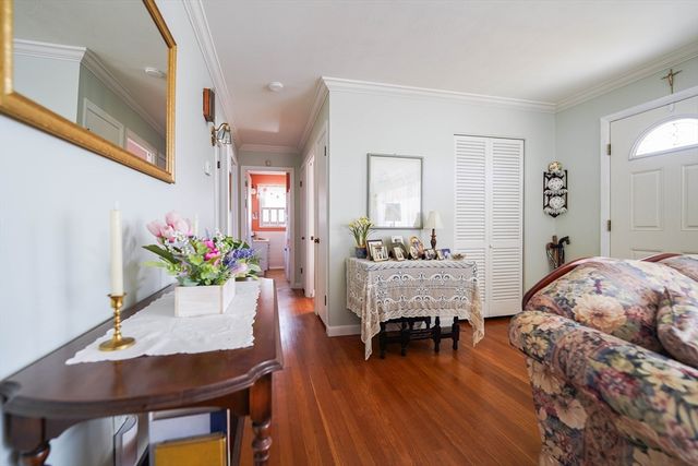 363 Brockton St, New Bedford, MA 02745