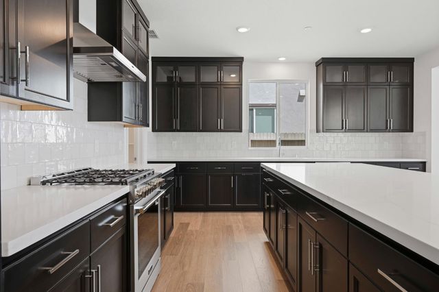 1408 Marmo Cir, Roseville, CA 95747