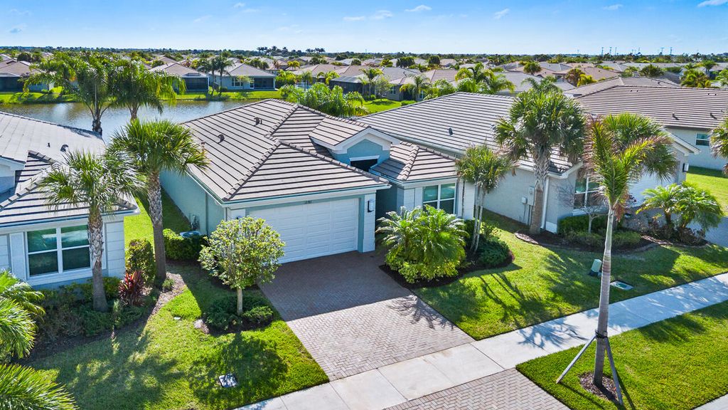 12186 SW Jasper Lake Way, Port St. Lucie, Port St Lucie, FL 34987